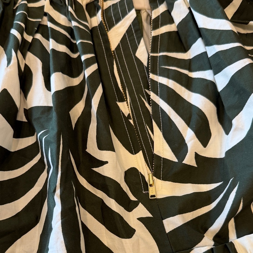 Cara Cara Julietta Mini dress in Catalina olive - Picture 8 of 11